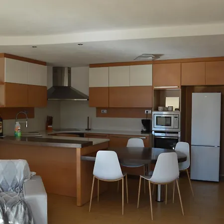 Casa Carmen * Донго